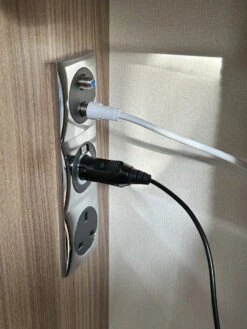 Falcon Combo 4G Outdoor Antenna / Router -Camping Sale Shop 6633022 fa160 4 2 3 1000