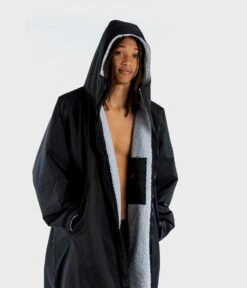 Dryrobe Advance Long Sleeve BLACK GREY - RECYCLED -Camping Sale Shop Black Grey 2 2024x2024 9f0b82c2 a320 4ade bbef aa5dccb51e3a