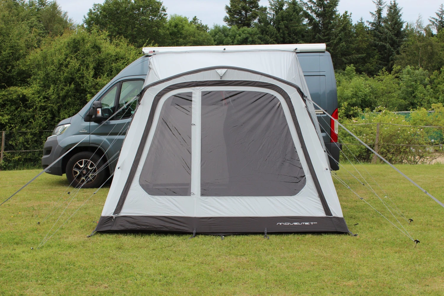 Outdoor Revolution Movelite T2R Lowline Drive Away Awning 8 Outdoor Revolution Movelite T2R Lowline Drive Away Awning - Image 6
