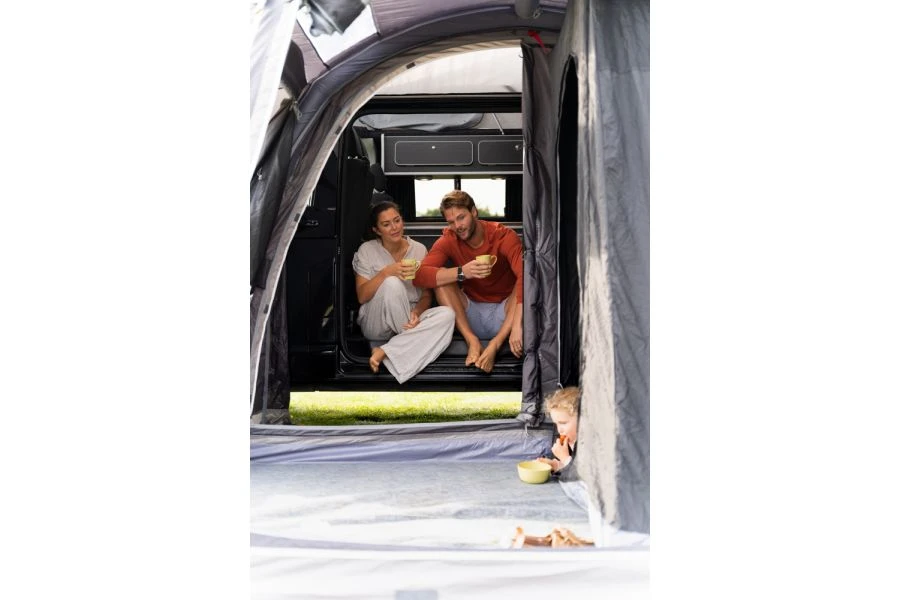 Vango Kela Pro Air Low Drive Away Awning 7 Vango Kela Pro Air Low Drive Away Awning - Image 5